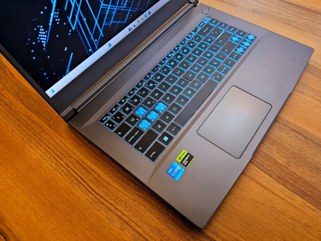Msi Gaming Laptop RTX4050 oyuncu laptopu sifir kondisyonlu hatasiz - 3