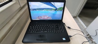 Lenovo G550 Laptop 2 GB 64 BİT sorunsuz çalışır durumda