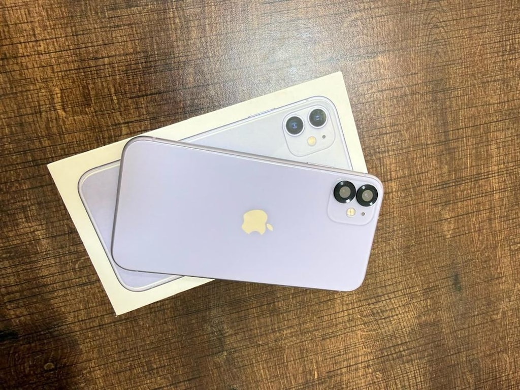 İPHONE 11 64 GB - 4