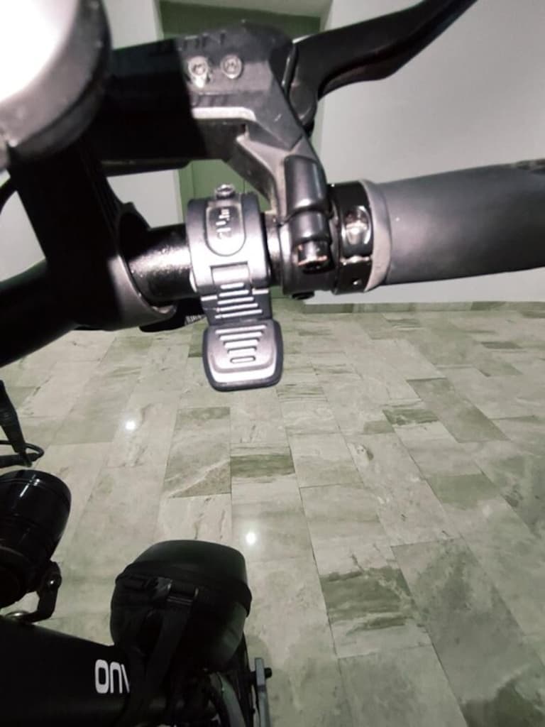 ONVO RX-05 elektrikli scooter. 673 km'dedir - 3