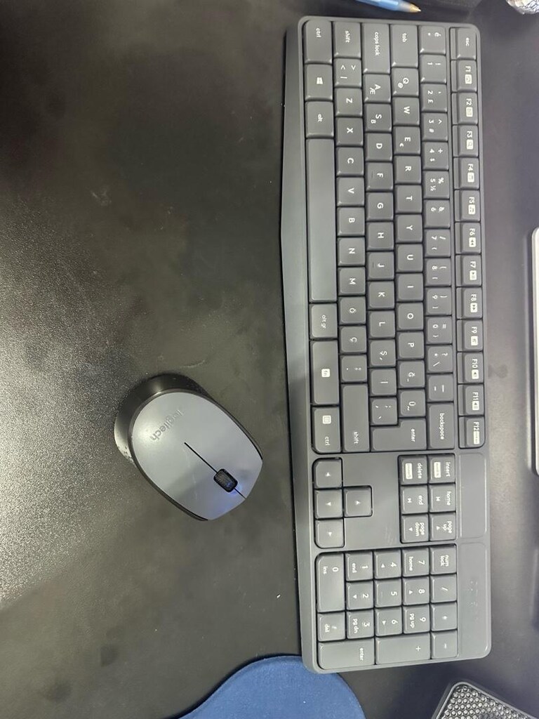 Logitech K235 Klavye Mause Set - 3