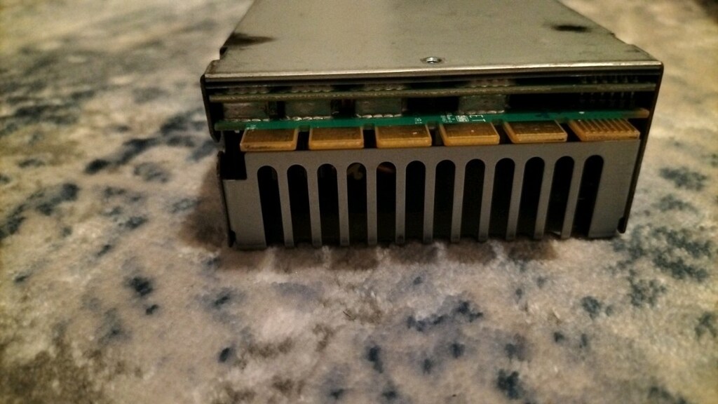 Artesyn / Arista PWR-00152-02 460W Server Güç Kaynağı Hot-Swap PSU - 4