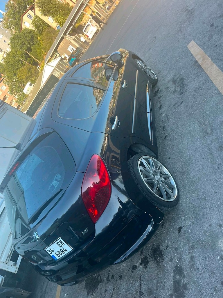 Peugeot 207 - 13