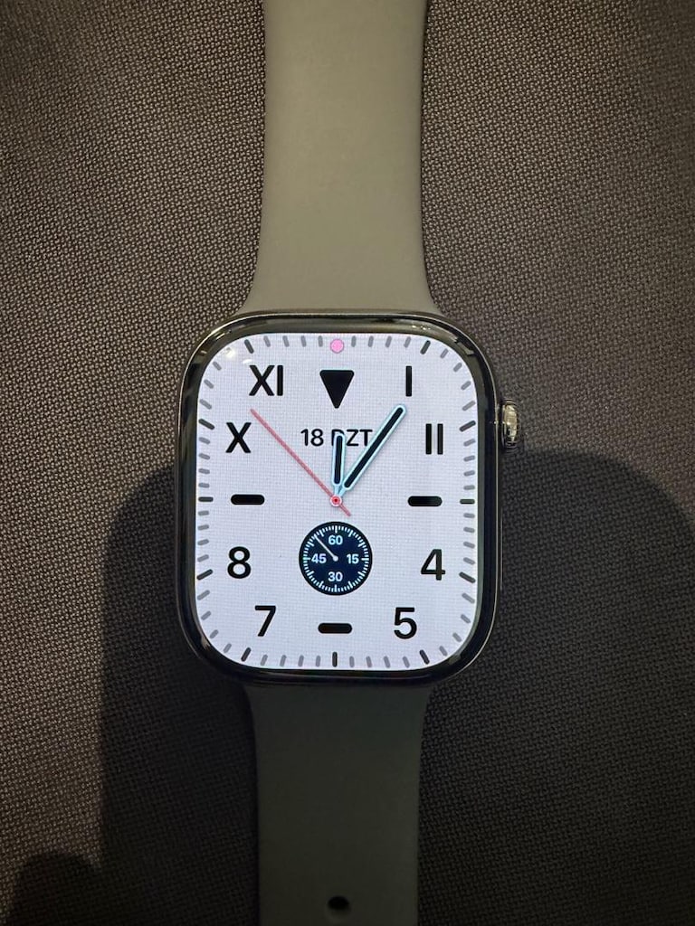 Apple Watch 11 Titanyum GPS+Cellular