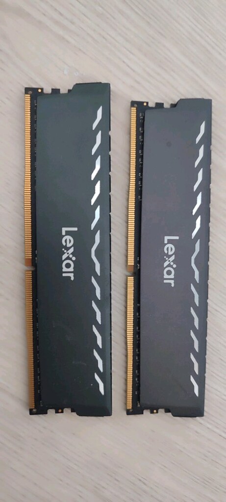 Lexar 8gb Ram 3200 Mhz - 2