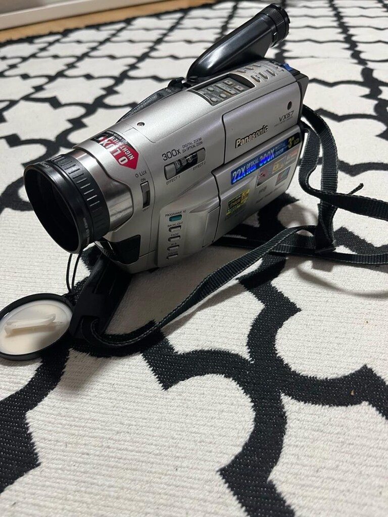 panasonic vx57 300x - 4