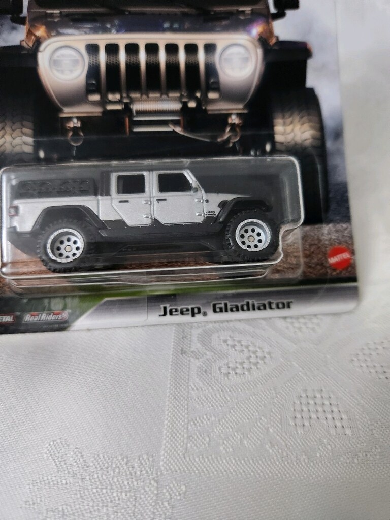 hotwheels GBW75 premium fast&furious JEEP GLADİATOR - 9