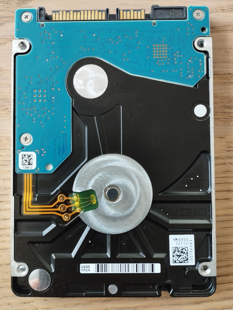 seagete 2.5" sata 1tb hdd - 2