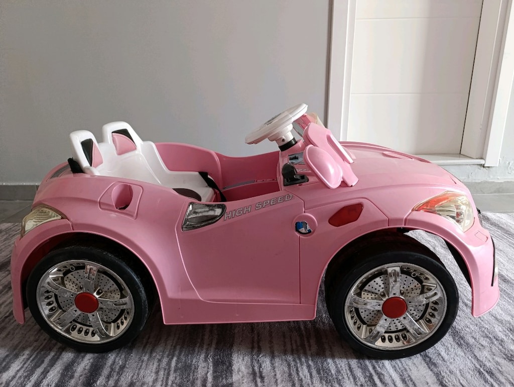 PEMBE AKÜLÜ ARABA 12 VOLT( AKÜSÜ BİTTİ) - 2