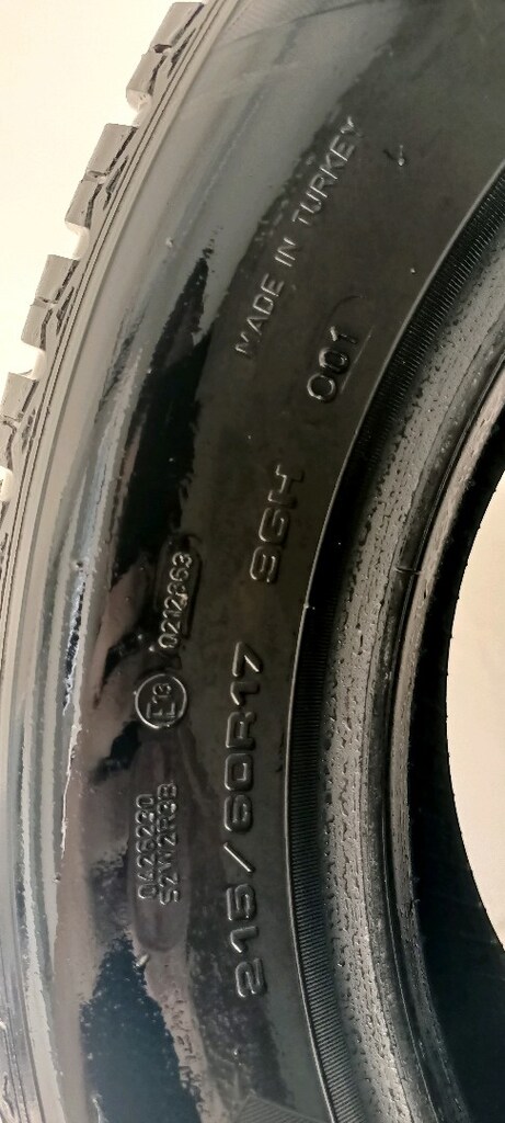 215/60/17 Goodyear ultra grip 8 96h sıfır tadinda Kışlık - 4
