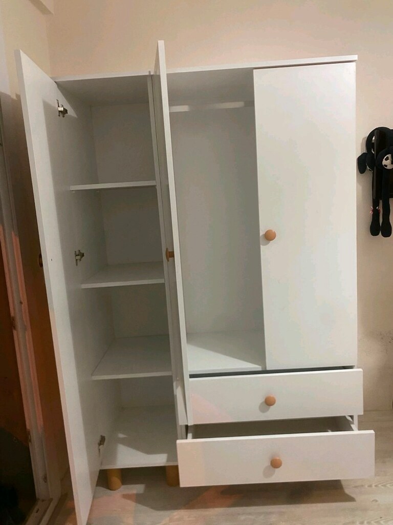 3 kapaklı Gardırop - 4