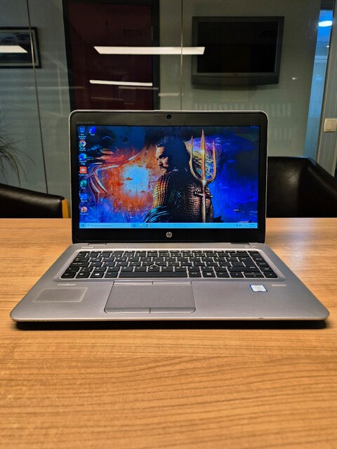 Laptop HP İnce ve Hafif i5 İşlemci 256GB SSD Pili Yeni