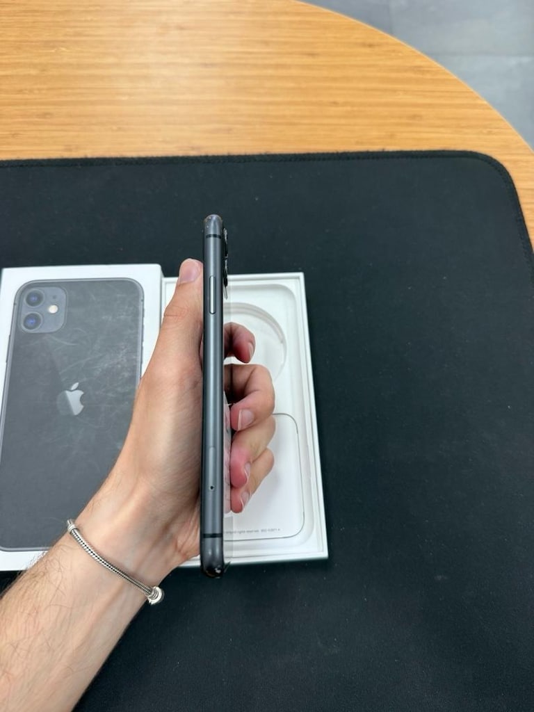 İphone 11 128 Gb Siyah Renk - 2