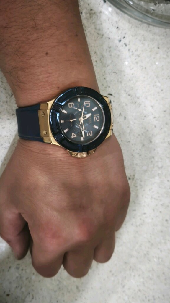 GUESS ERKEK KOL SAATİ - 2
