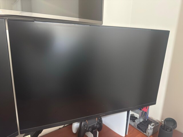 Samsung Viewfinity S6 27" Monitor