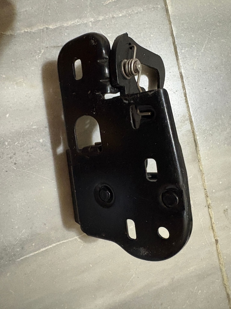 caddy kaput kilit karşılığı orjinal 1t0823480a - 3