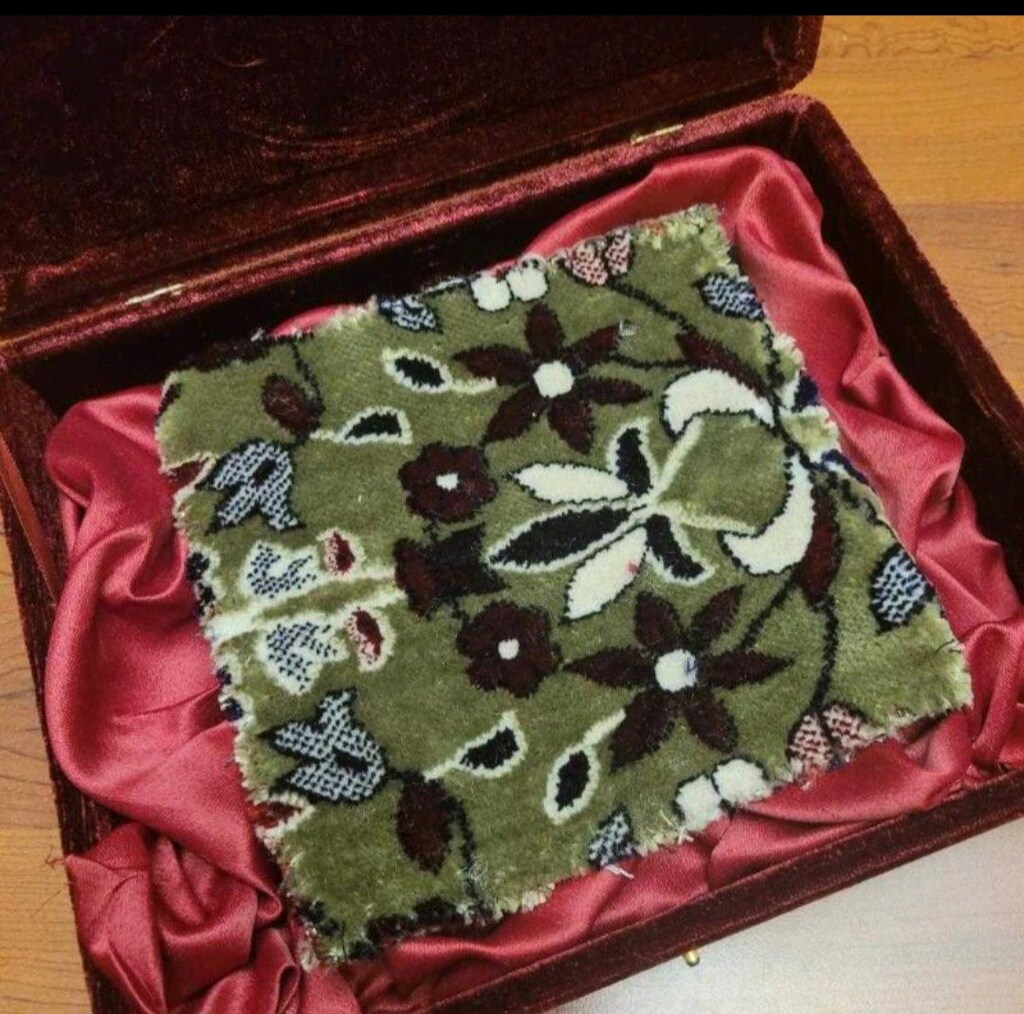 Ravza-ı Mutahhara'dan Ravza Halı Parçası Orjinal Mühürlü Kutusunda - 3
