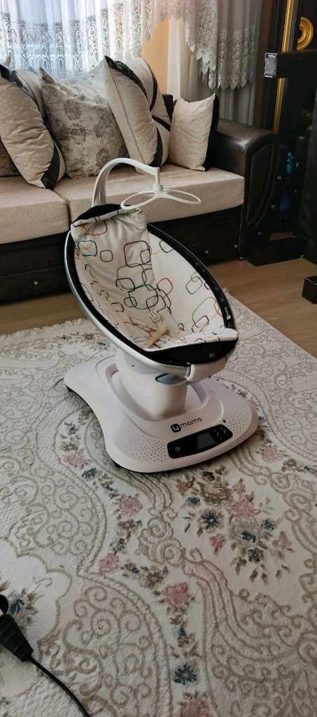 4MOMS akıllı beşik - 4