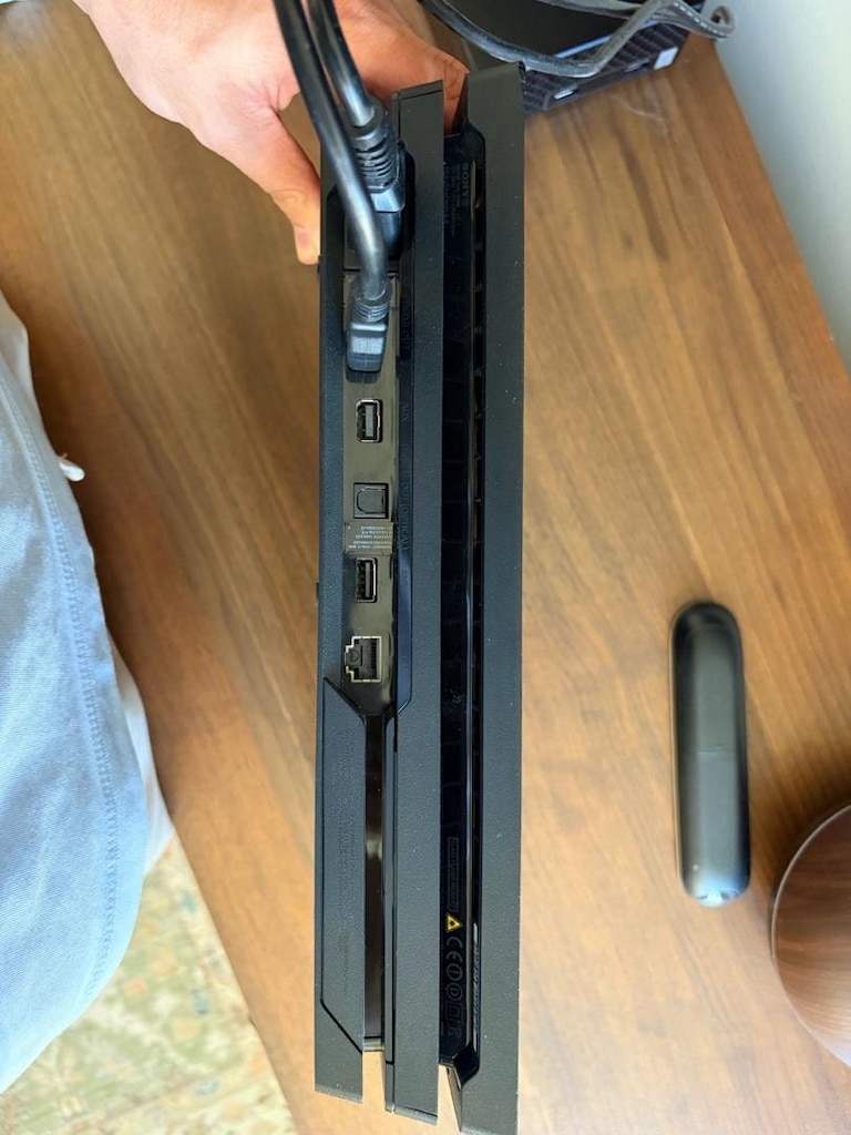 PS4 pro 2 orjinal kollu - 2