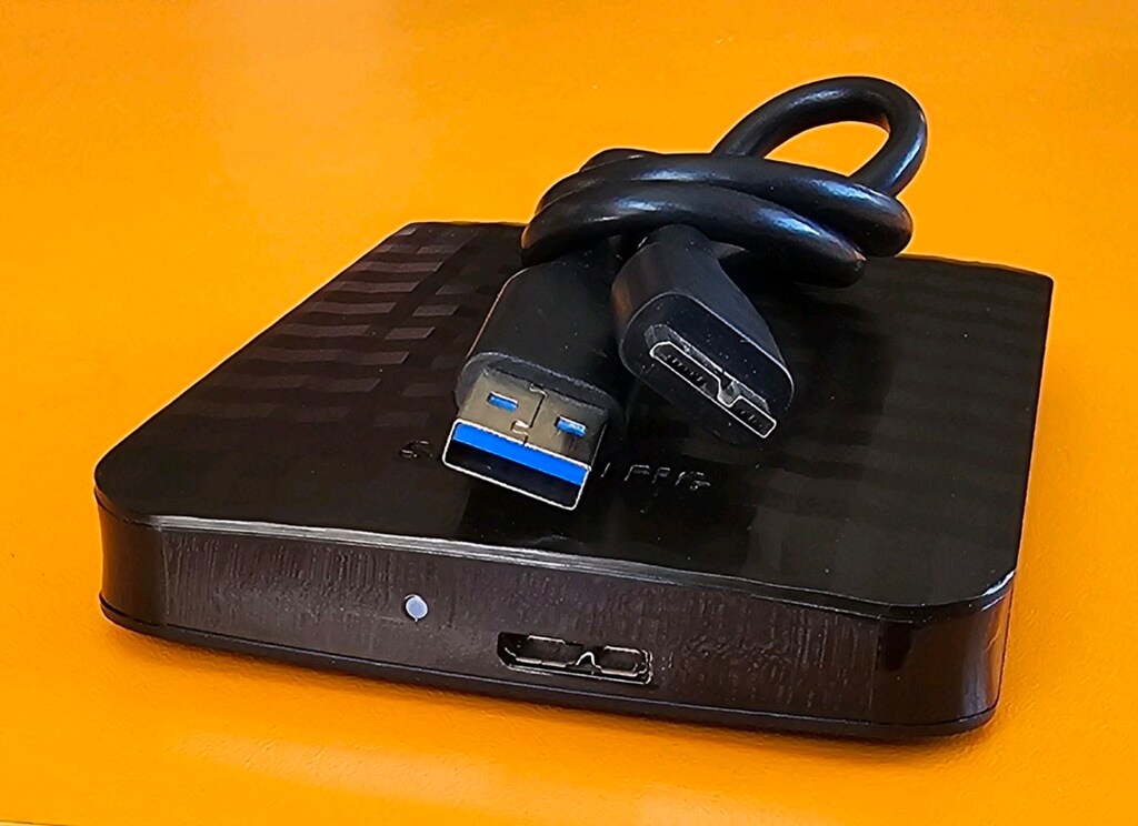 SAMSUNG 1TB USB 3.0 HARİCİ HARDDİSK - 2