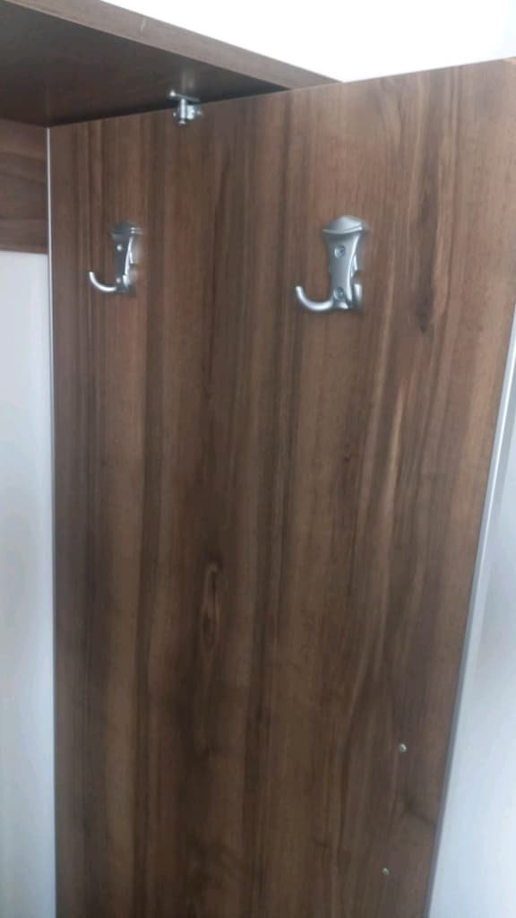 Aynalı ve çekmeceli ceviz/ahşap kaplama portmanto ve vestiyer - 4