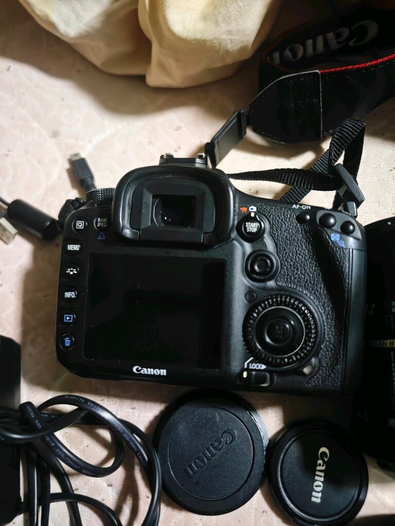 Canon EOS 7D - 4