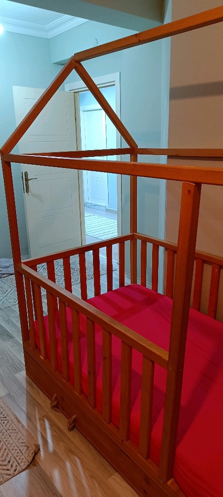 Montessori Yatak Ahşap Çatılı Altı Geniş Çekmeceli - 7