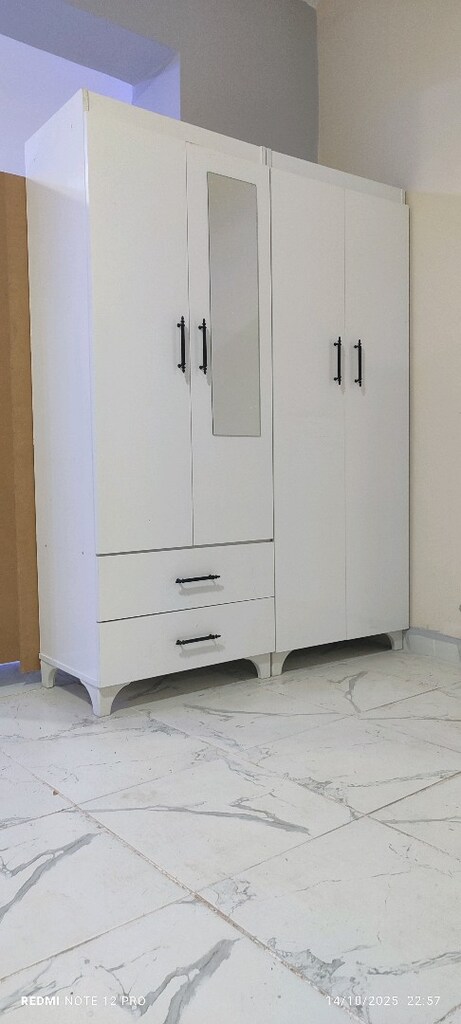 4 kapılı büyük boy elbise dolabı sıfır ürün Siirt merkez - 4