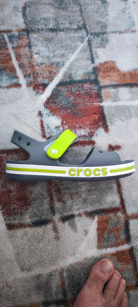 Hiç kullanılmamış Crocs Çocuk Sandalet 33 numara - 3
