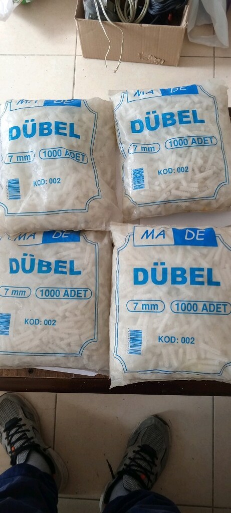 ALÇIPAN DÜBELİ VE 7MM DÜBEL - 9