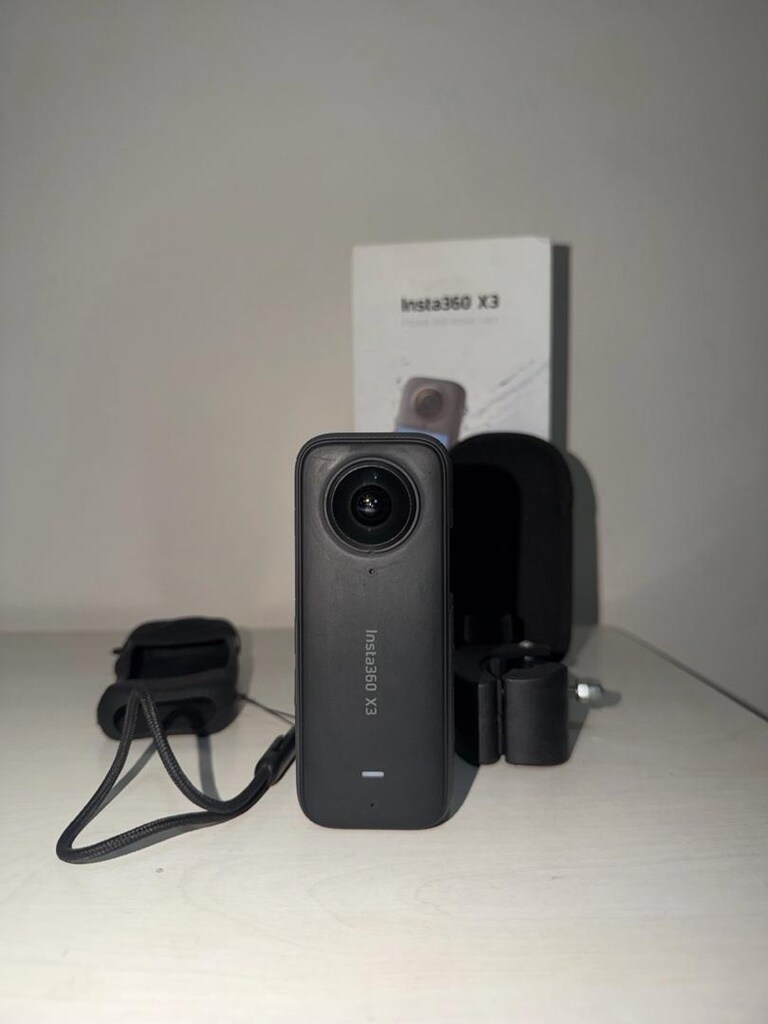 insta 360 x3 - 3