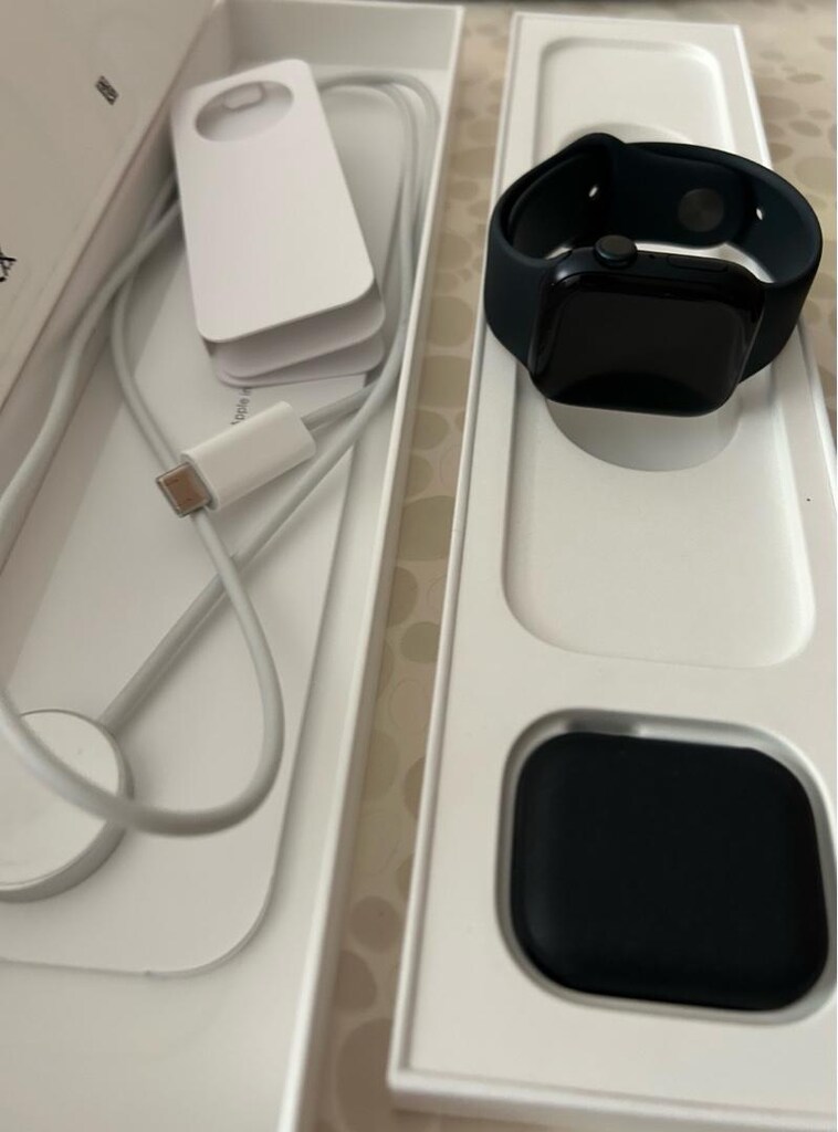 Apple Watch 8 41mm Gece yarısı - 5