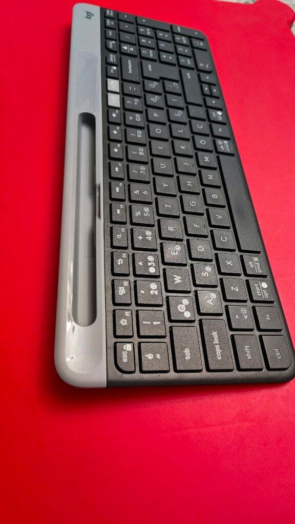 Logitech K580 Slim Multi-Device Kablosuz Türkçe Q Klavye (USB Alıcılı) - 3