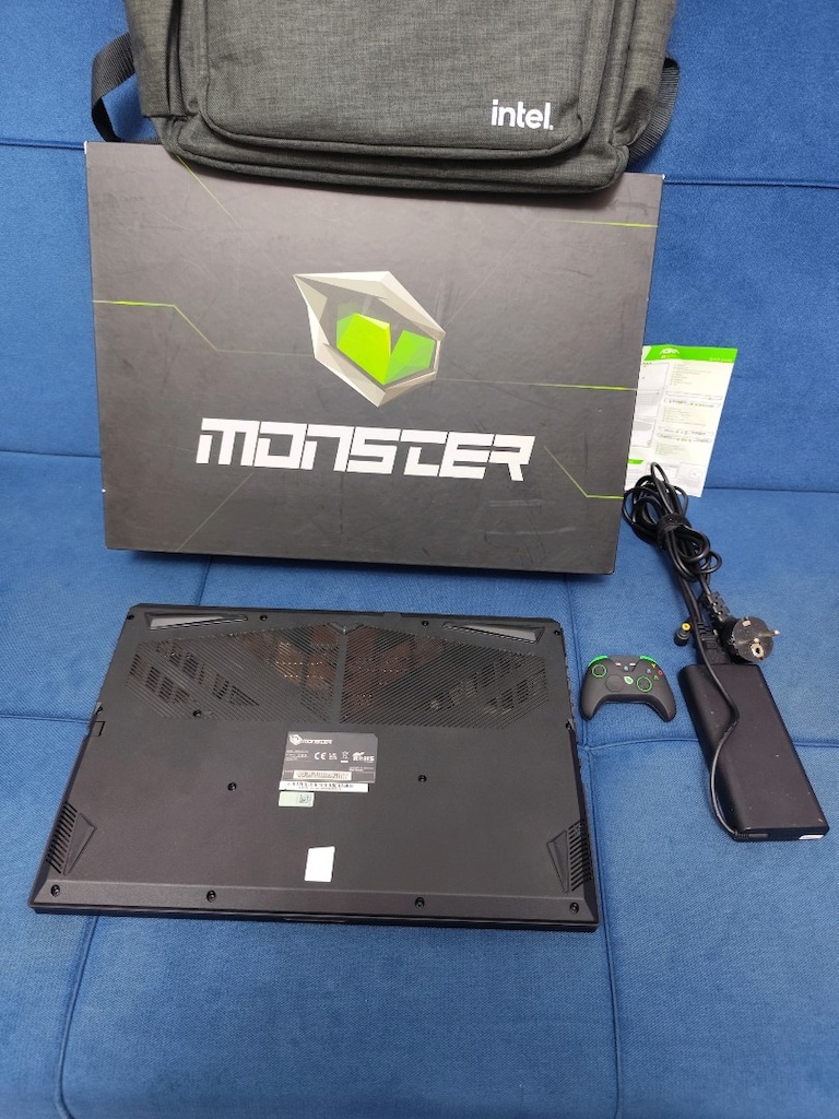 Monster Abra Oyun Çizim Laptop - İ5 12450H + 6 GB RTX 3050 + 16 GB RAM - 6
