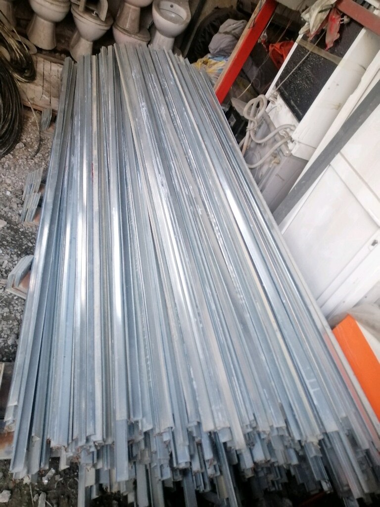 Galvaniz köşebent Demir 3metre - 3
