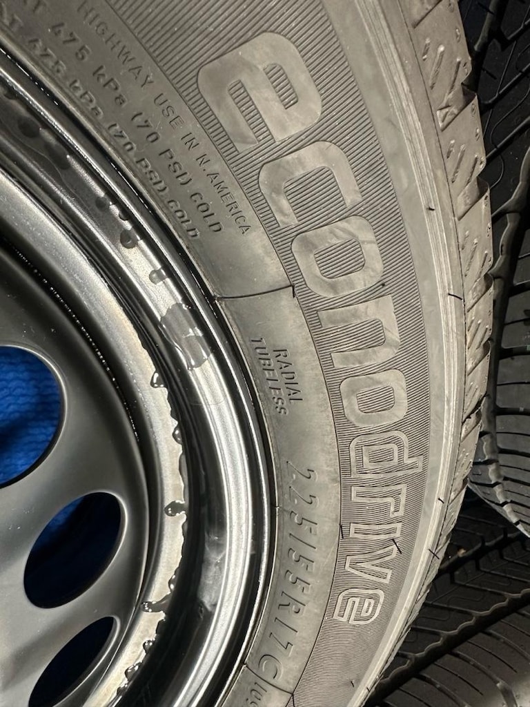 17 İNÇ MERCEDES VİTO SIFIR SET 225 55 17 DUNLOP LASTİKLİ 2024. JANT L - 10