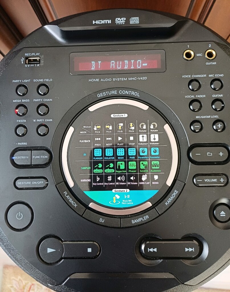 Sony V42D Yüksek Güçlü Ses Sistemi - 4