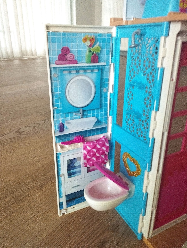 Barbie’nin portatif evi + Evcil hayvanı - 5
