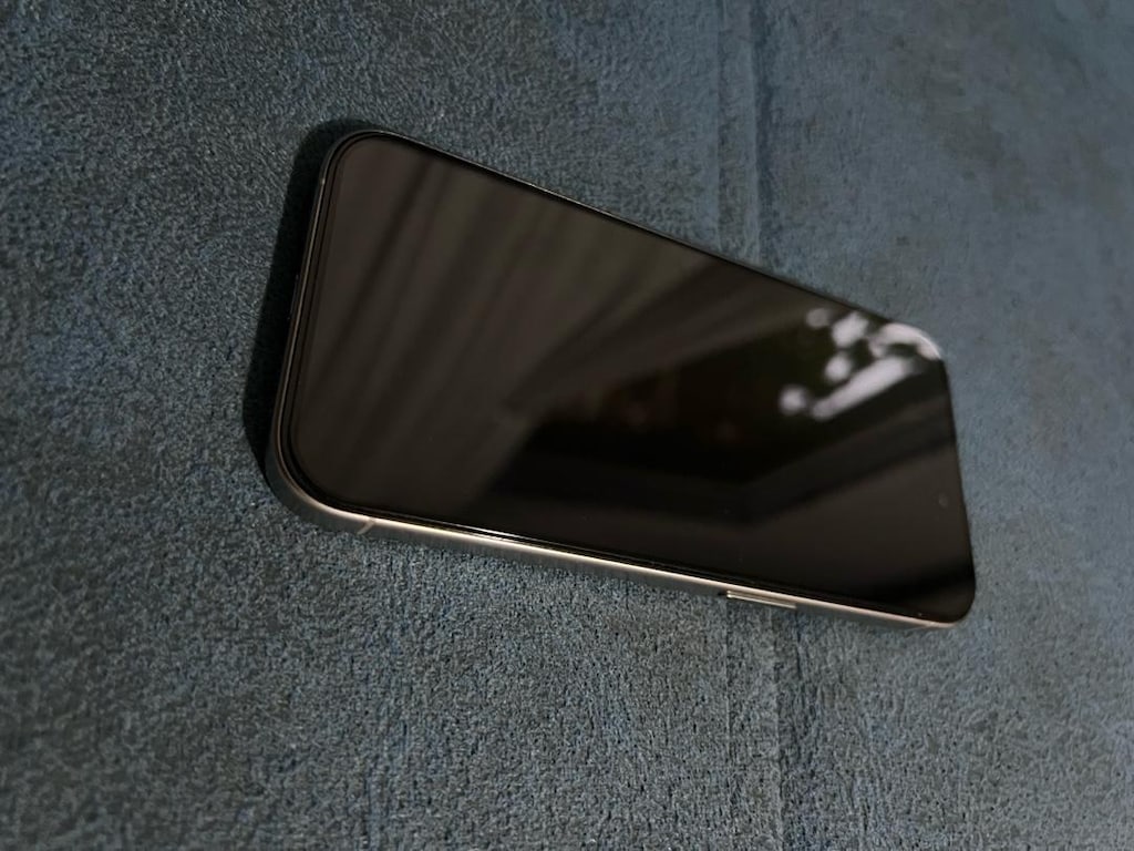 IPhone 15 Pro YD - 2