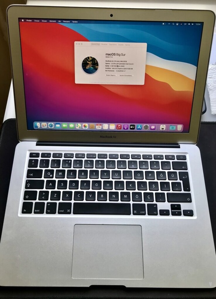 apple macbook air - 13 inç - 2013 -macOS + windows - 8