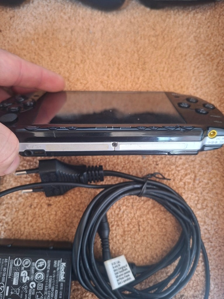 Sony psp 2000 serisi açıklamaya bakınız - 6