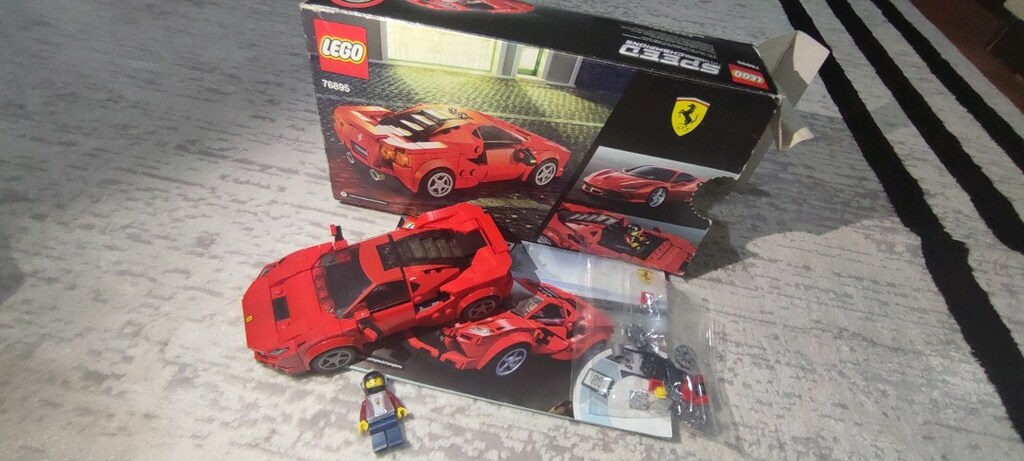 LEGO Ferrari f8 acill sadece ciddi alıcılar! - 2