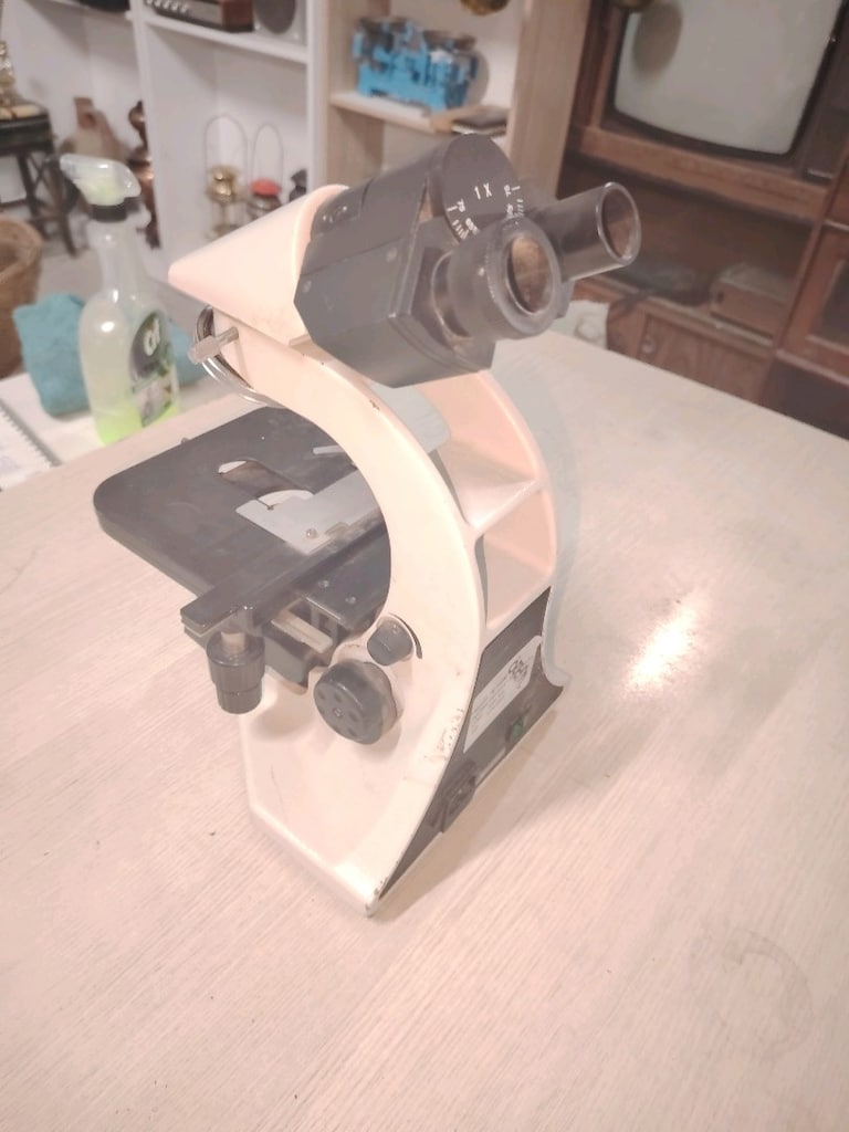 Mikroskop - 3