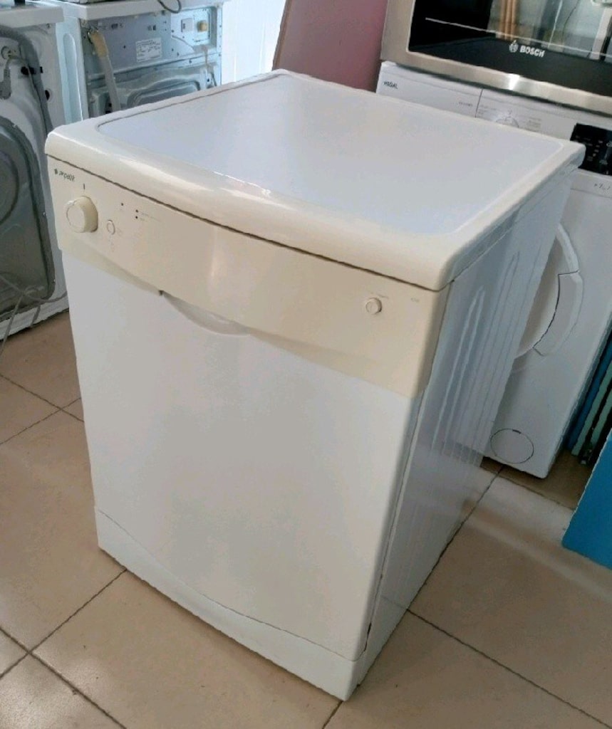 Arçelik 3 Programlı Bulaşık Makinesi temiz sağlam - 6