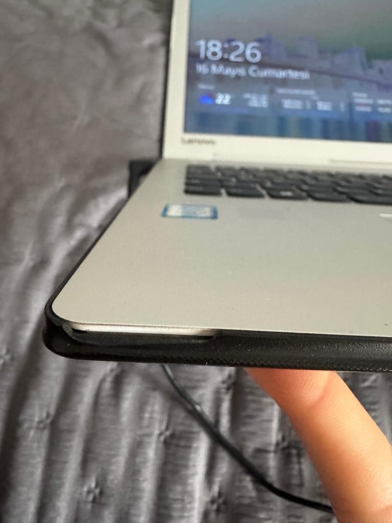 Lenovo IdeaPad 510 – i7 İşlemci / 8 GB RAM / SSD / NVIDIA 940MX - 6