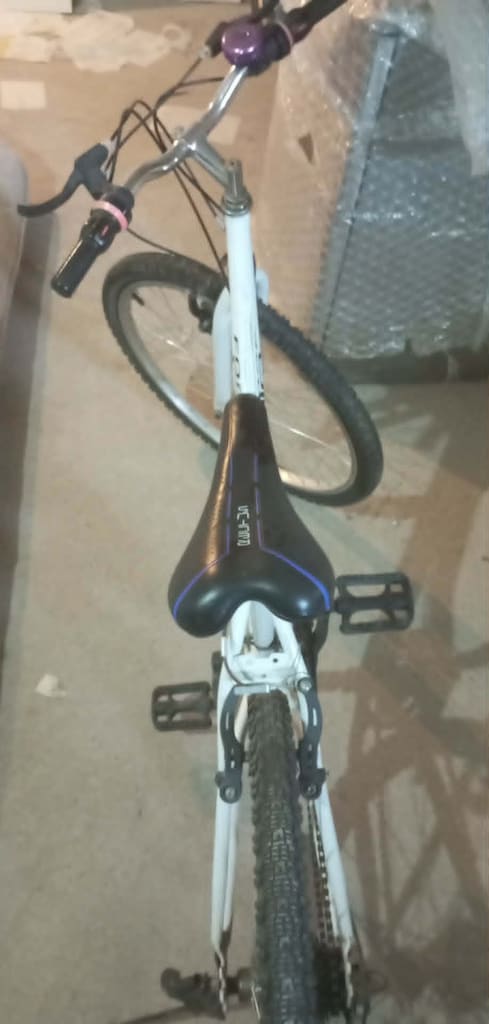 FORCE CANELLO MARKA 26 JANT VİTESLİ BİSİKLET TEMİZ KULLANIŞLI 4000 TL - 3