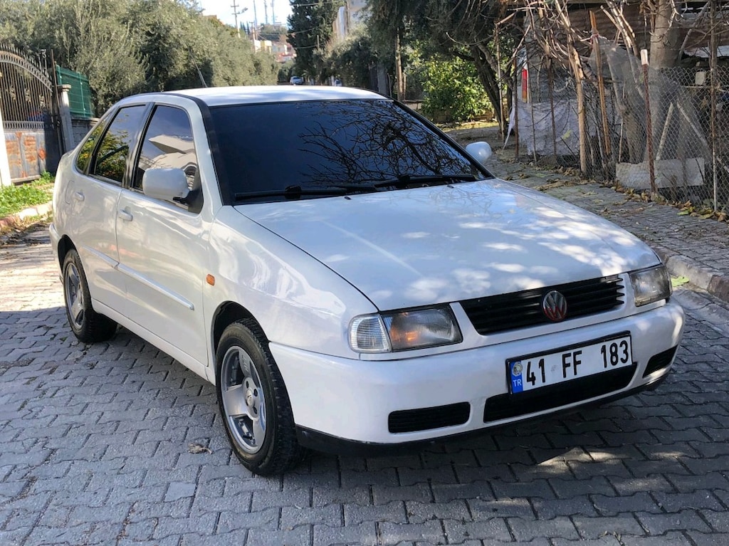 acil satılık yetişen alırsın araç başındada pazarlık konuşulur - 18