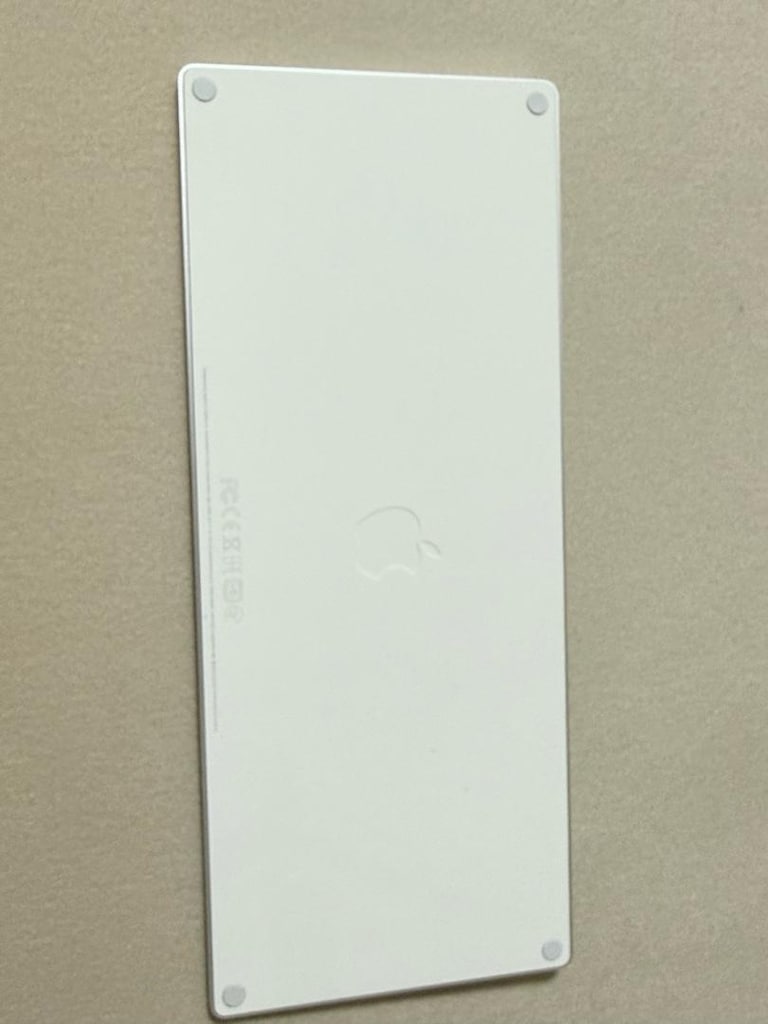 mac mini m2 8 gb ram 256 gb rom macig mause+keybard+pad - 11