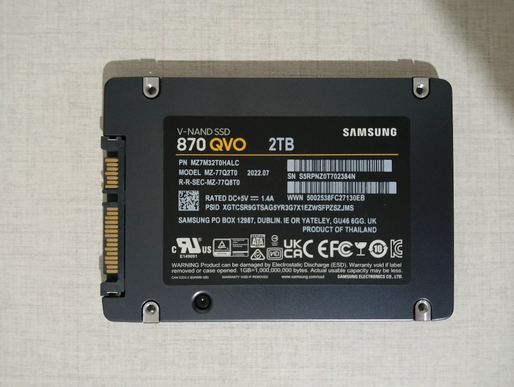 SAMSUNG 2TB 870 QVO SSD - 2