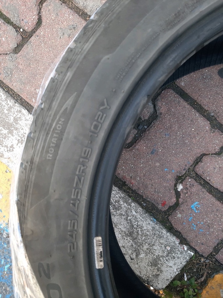 245 45 19 HANKOOK LASTİK V12 EVO 2 - 4